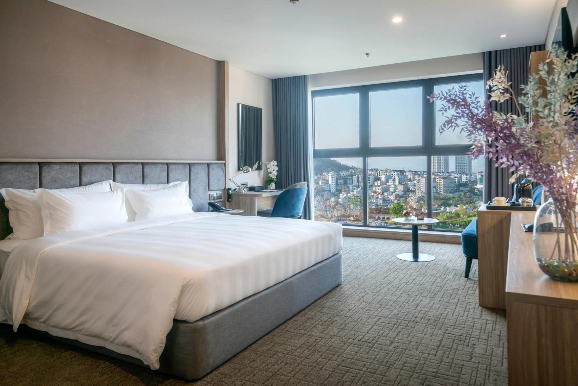 Hotel Wyndham Garden Legend Halong Hạ Long Exterior foto