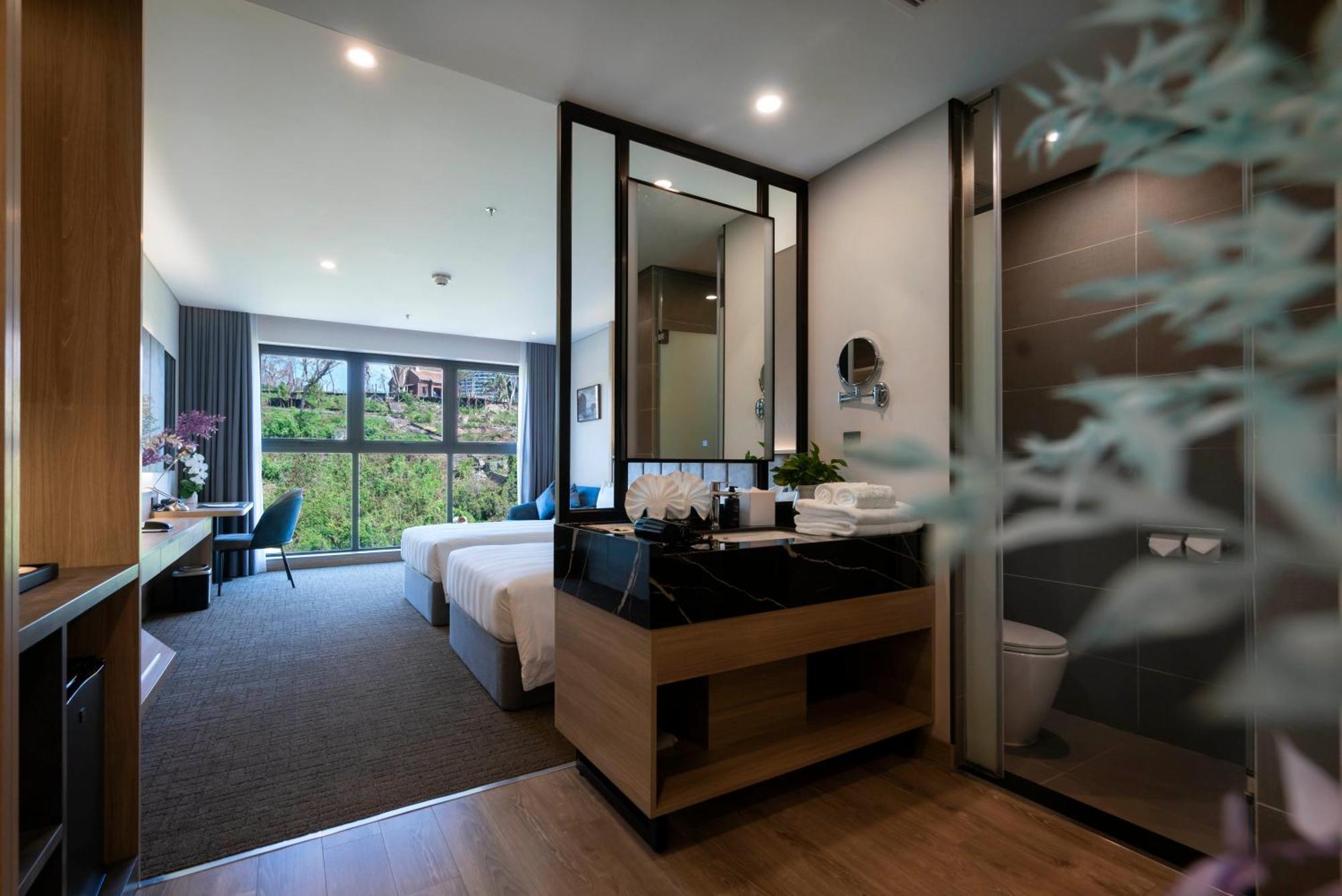 Hotel Wyndham Garden Legend Halong Hạ Long Exterior foto