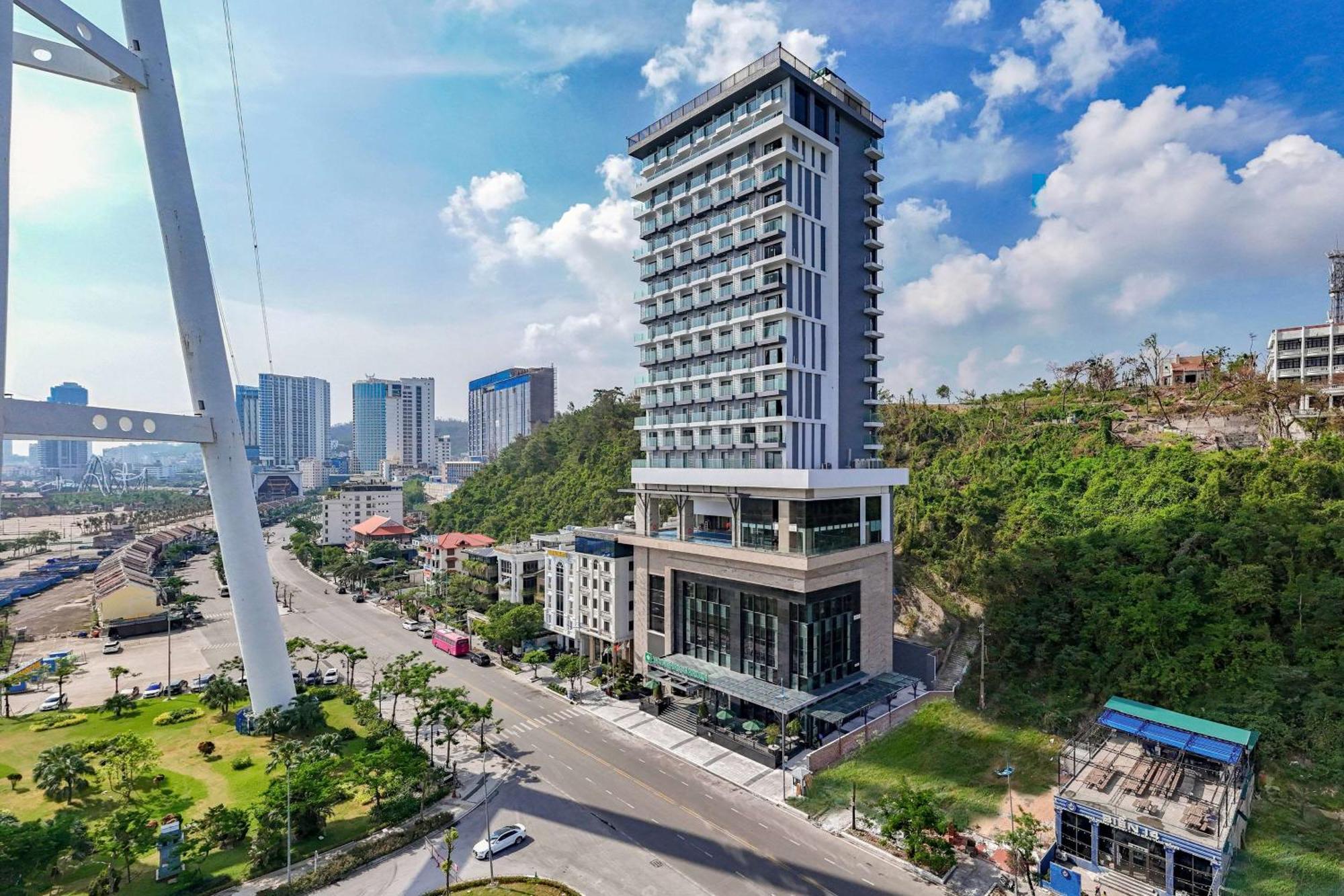 Hotel Wyndham Garden Legend Halong Hạ Long Exterior foto